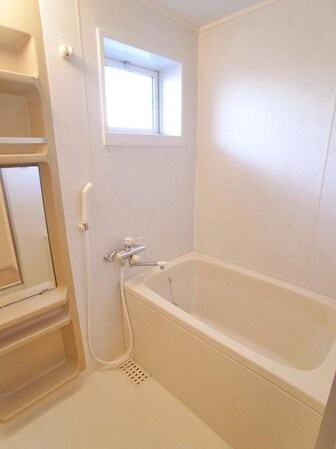 グランディール山中の物件内観写真